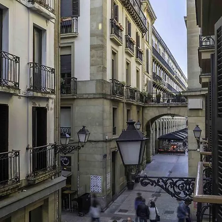 Sansebastianforyou / Izarre Aparment